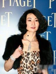 女明星胸围变化