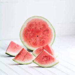 瓜皮大头吃瓜,揭秘娱乐圈的甜蜜与苦涩