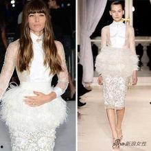 明星羽毛款礼服,明星羽毛礼服的优雅演绎