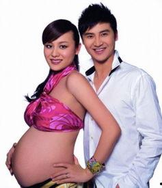 女明星裸奶图片大全,女明星裸奶写真集引发热议