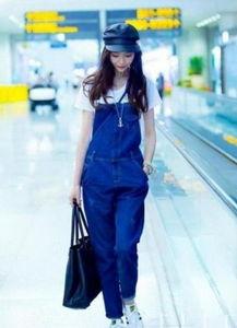 穿背带裤的明星,穿背带裤的明星风采大盘点