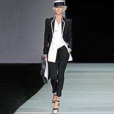 西装外套女明星同款,女明星同款西装外套，时尚穿搭指南